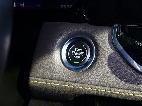 Used 2024 Chevrolet Colorado ZR2 w/ ZR2 Convenience Package III image 20