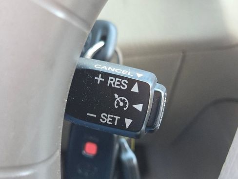 Used 2007 Toyota Highlander 2WD Hybrid image 12