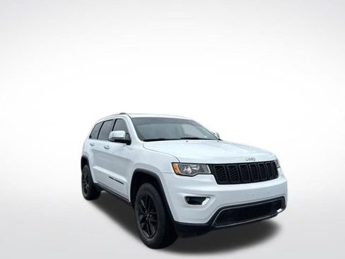 Used 2017 Jeep Grand Cherokee Limited AWD/4WD image 1