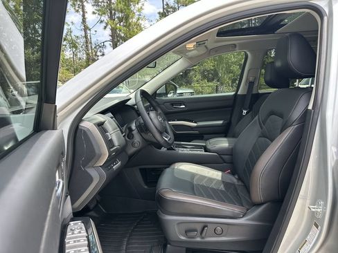 Used 2024 Nissan Pathfinder Platinum w/ Cargo Package FWD image 20