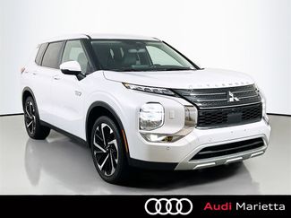 Used 2024 Mitsubishi Outlander SE video 1