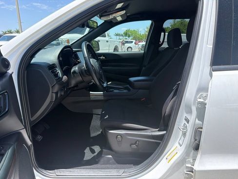 Used 2025 Dodge Durango GT AWD/4WD image 5