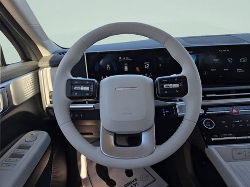 New 2026 Hyundai Santa Fe SE FWD image 13