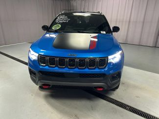 Used 2025 Jeep Compass Trailhawk w/ Trailhawk Elite Group AWD/4WD video 2
