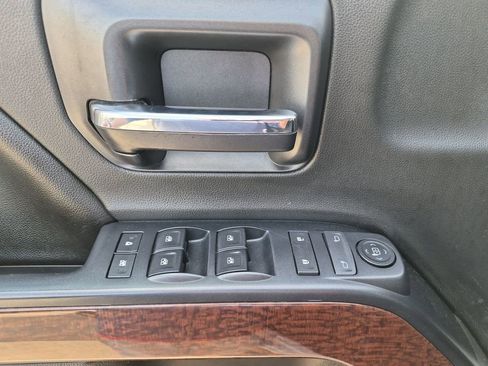 Used 2016 GMC Sierra 2500 SLE w/ SLE Preferred Package image 13