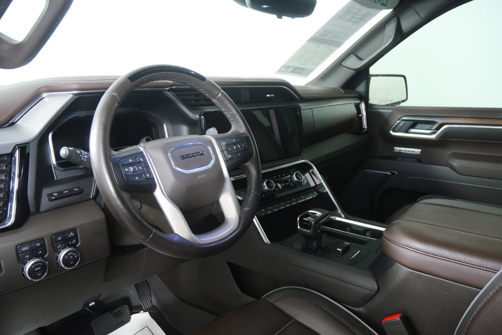Used 2025 GMC Sierra 1500 Denali AWD/4WD image 17
