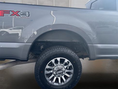 Certified 2022 Ford F350 Lariat w/ Lariat Value Package image 9