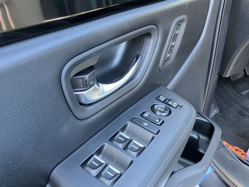 Used 2024 Honda Pilot TrailSport image 15