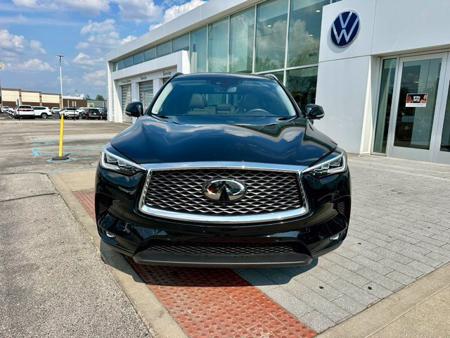 Used 2023 INFINITI QX50 Sensory AWD/4WD image 2