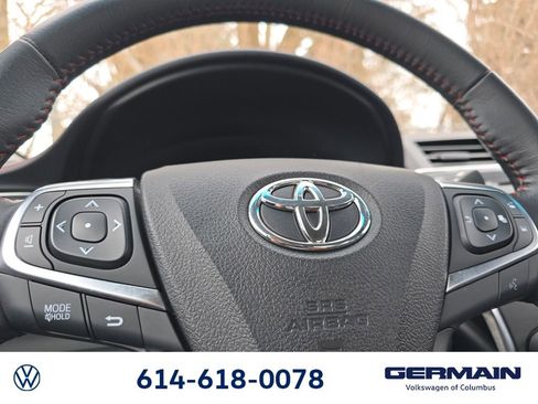 Used 2017 Toyota Camry SE image 27