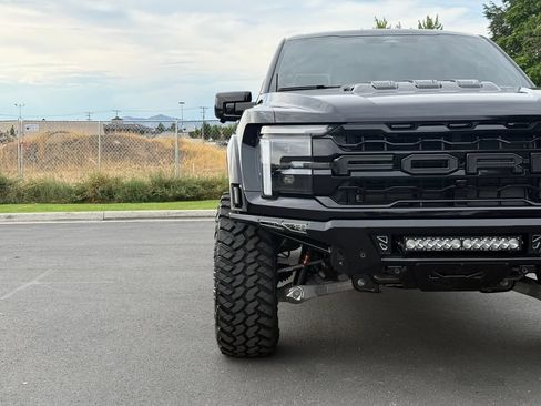 Used 2026 Ford F150 Raptor w/ Equipment Group 803A Raptor R AWD/4WD image 4