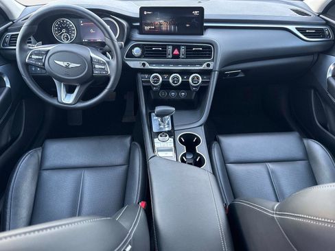 Used 2022 Genesis G70 2.0T image 17