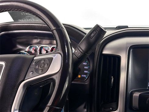 Used 2018 GMC Sierra 2500 SLE image 15