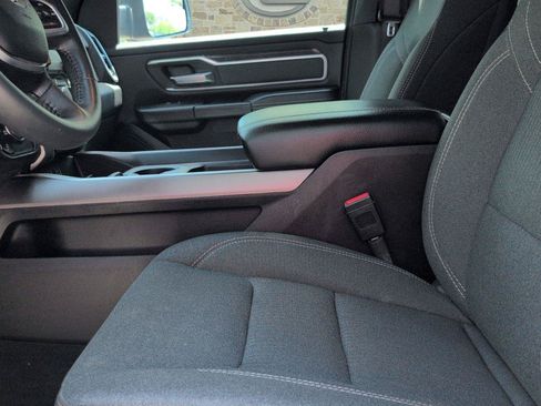 Used 2023 RAM 1500 Big Horn AWD/4WD image 6