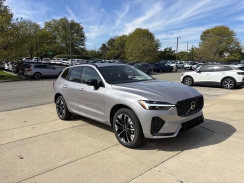 Used 2026 Volvo XC60 B5 Plus w/ Protection Package Premier AWD/4WD image 1