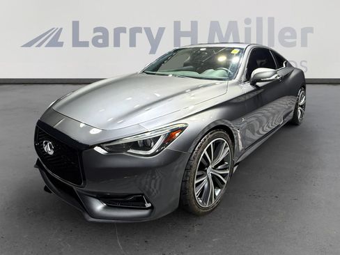 Used 2018 INFINITI Q60 3.0t Luxe image 1