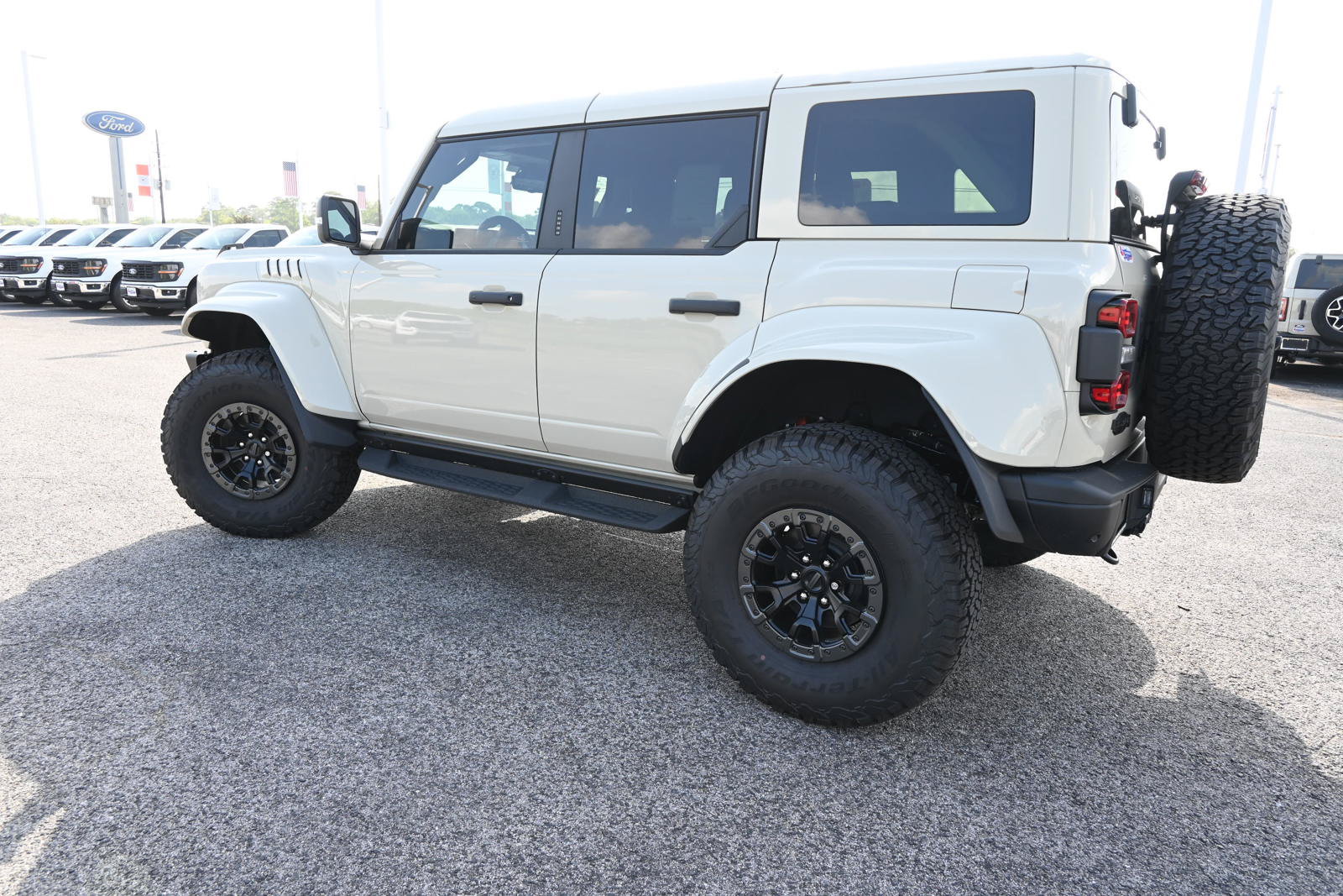 New 2026 Ford Bronco Raptor AWD/4WD image 7