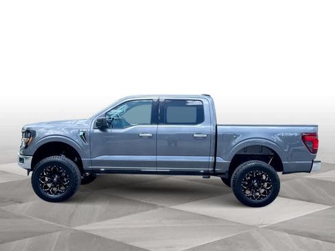 Used 2025 Ford F150 XLT w/ Equipment Group 301A Standard AWD/4WD image 5