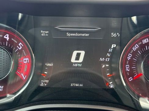 Used 2016 Dodge Challenger SRT Hellcat RWD image 13