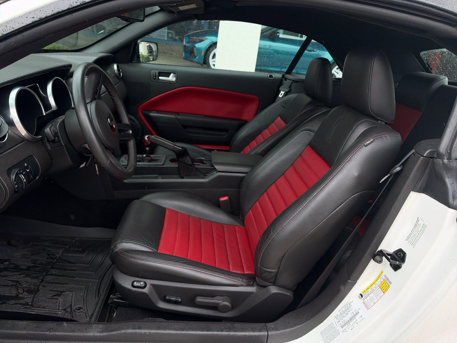 Used 2008 Ford Mustang Shelby GT500 RWD image 13