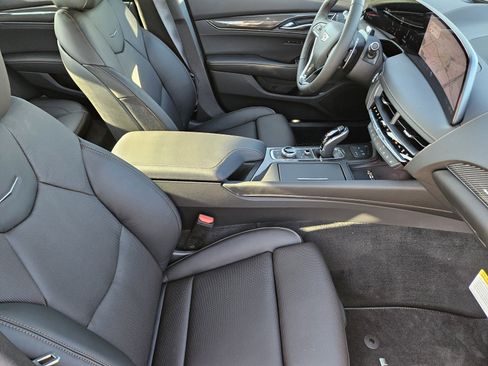 New 2026 Cadillac CT5 V w/ Technology Package RWD image 10