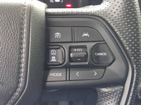 Used 2025 Toyota Tacoma SR image 24