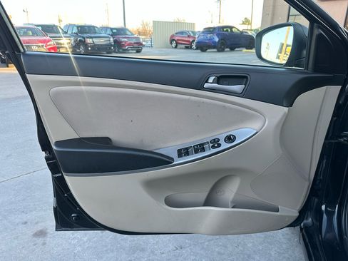 Used 2017 Hyundai Accent Value Edition image 27