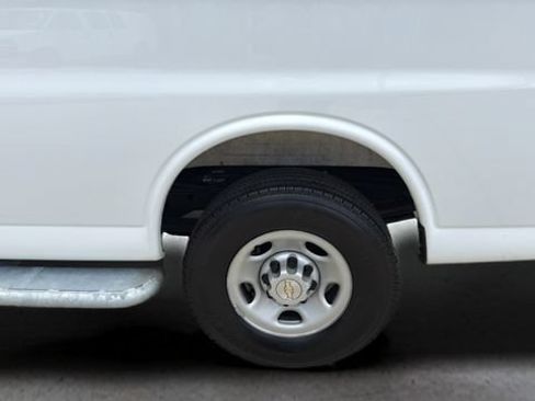 Used 2025 Chevrolet Express 2500 w/ Driver Convenience Package RWD image 38