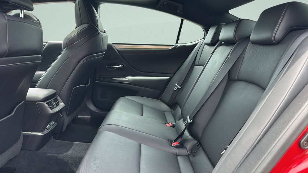 Used 2021 Lexus ES 350 F Sport w/ Accessory Package 2 FWD image 29