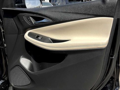 Used 2025 Buick Encore GX Preferred FWD image 21