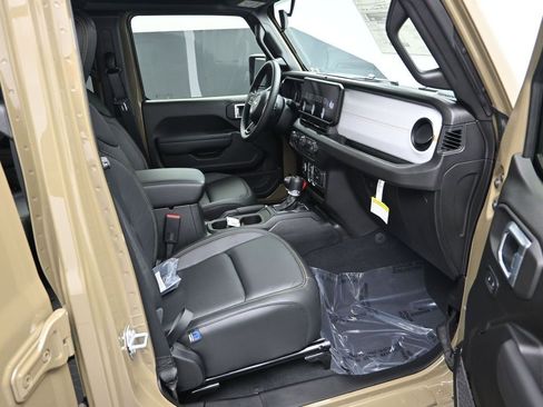New 2026 Jeep Wrangler Unlimited Sport AWD/4WD image 17