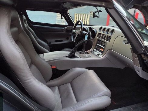 Used 1994 Dodge Viper RT/10 image 12