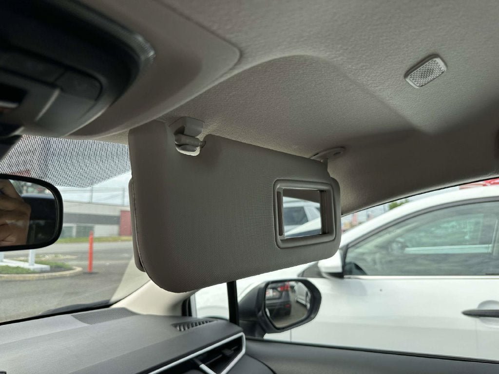 Used 2024 Toyota Corolla LE FWD image 18