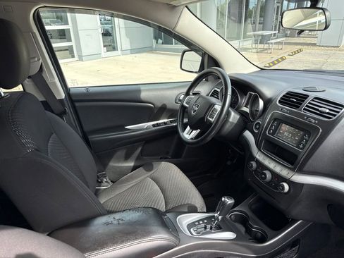 Used 2017 Dodge Journey SXT w/ Premium Group FWD image 48