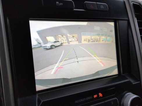 Used 2017 Ford F150 Lariat w/ Equipment Group 501A Mid image 35