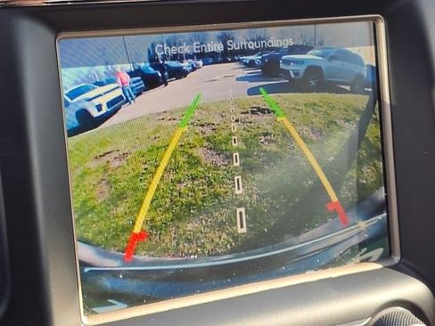 Used 2017 Jeep Grand Cherokee Limited image 13