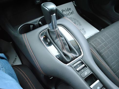 Certified 2024 Honda HR-V Sport image 25