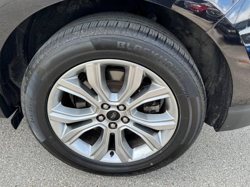 Used 2024 Ford Edge Titanium AWD/4WD image 7