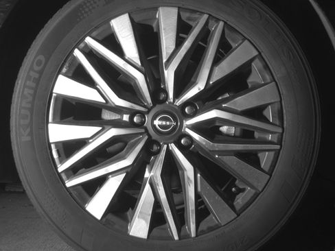 Used 2025 Nissan Altima 2.5 SV image 13