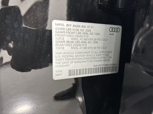 Used 2022 Audi Q3 2.0T Premium Plus w/ Premium Plus Package AWD/4WD image 38