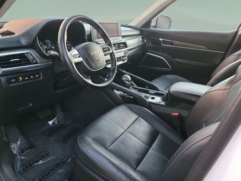 Certified 2022 Kia Telluride EX w/ EX Premium Package AWD/4WD image 18
