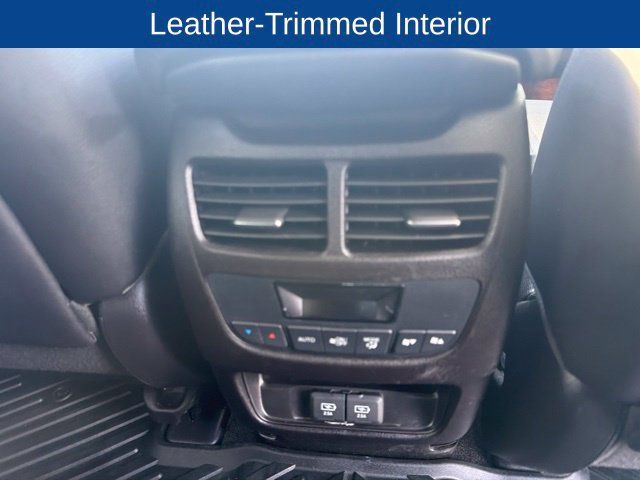 Used 2018 Acura MDX SH-AWD image 11