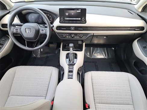 Certified 2024 Honda HR-V LX image 14