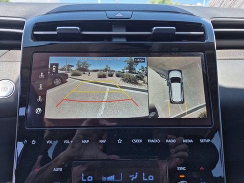 Used 2023 Hyundai Tucson Limited FWD image 29