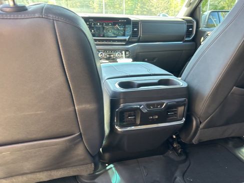 Used 2023 GMC Sierra 1500 SLT w/ SLT Premium Package image 25