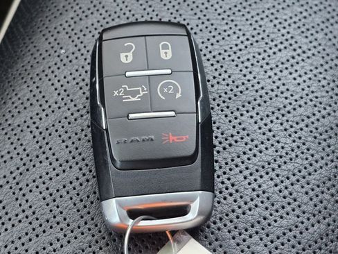 Used 2020 RAM 3500 Laramie image 42