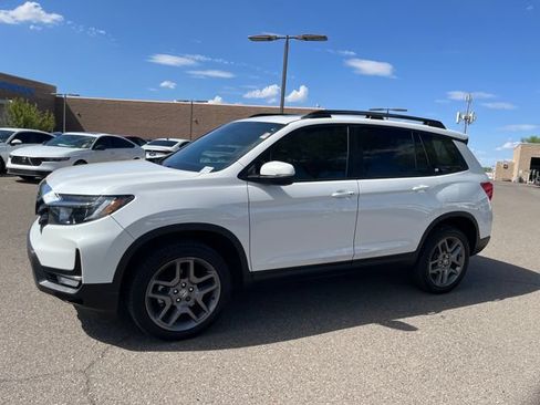 Used 2023 Honda Passport EX-L image 1