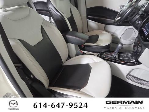 Used 2021 Jeep Compass Limited AWD/4WD image 30