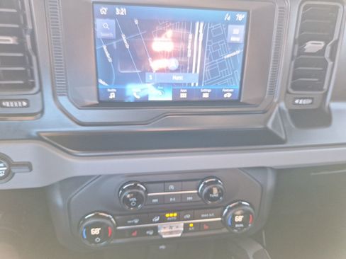 Used 2023 Ford Bronco Big Bend image 27