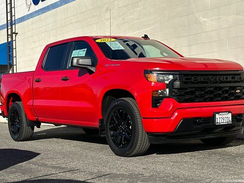 Used 2022 Chevrolet Silverado 1500 Custom image 1